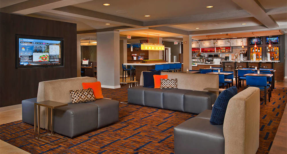 מלון Courtyard By Marriott מורגנטאון מראה חיצוני תמונה